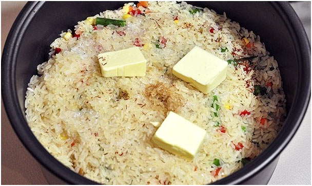 Замечательный рецепт приготовления риса с морепродуктами в мультиварке