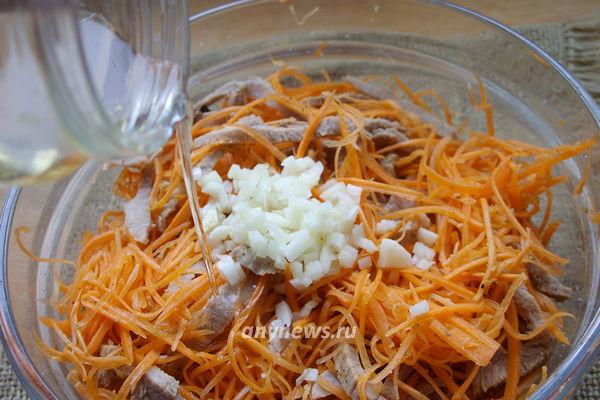 Говядина хе по-корейски с морковью и луком