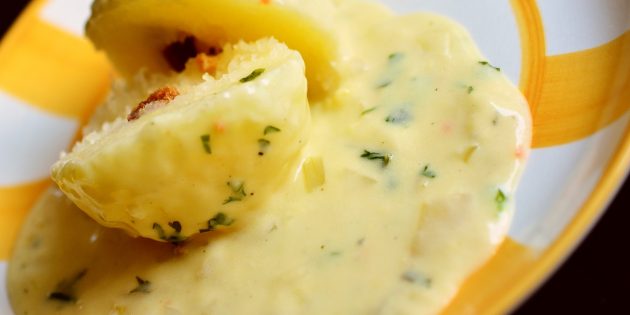 плавленый сыр: Соус с плавленым сыром и орехами