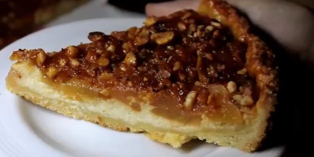 Рецепты пирогов с грушами: Пирог с карамелизированными грушами, рикоттой и орехами