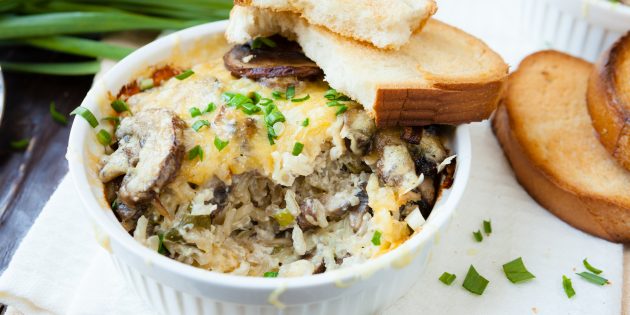 Запеканка из риса с грибами и сыром: простой рецепт