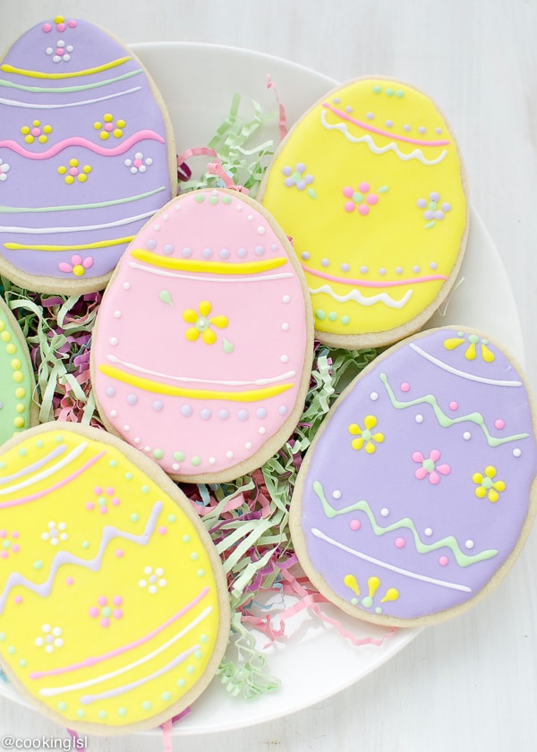 Easter-Egg-Sugar-Cookies-With-Royal-icing