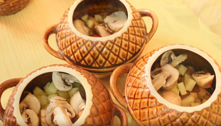 Из курицы с грибами