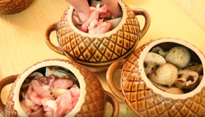 Из курицы с грибами