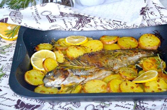 Как приготовить рыбу в духовке с картошкой Нужны продолговатые