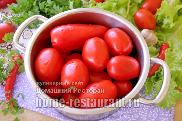 Квашеные помидоры в кастрюле фото