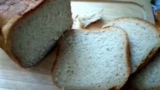 Белый хлеб  в хлебопечке Redmond RBM-M1911