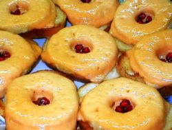 Бутерброды с ананасом сыром и чесноком