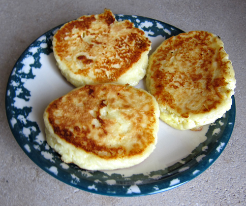russian cheese pancakes syrniki