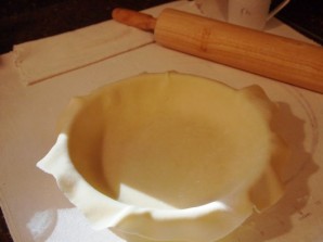 Пирог с вишней из песочного теста - фото шаг 7