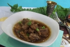 Утка, жаренная кусочками на сковороде