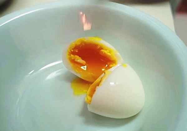Как сварить яйца в мультиварке редмонд