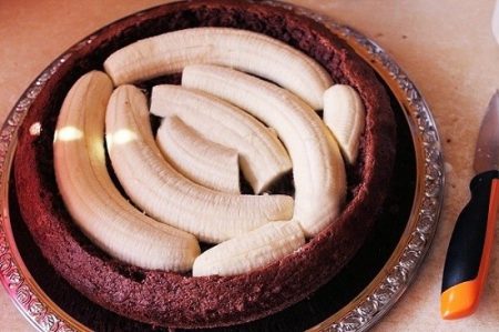 выкладываем бананы