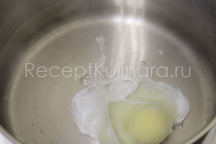 Как сварить яйцо пашот в кастрюле в домашних условиях