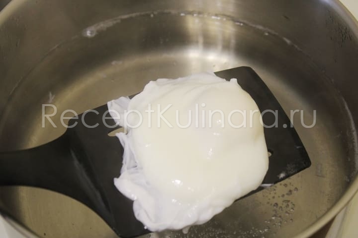 Как сварить яйцо пашот в кастрюле в домашних условиях