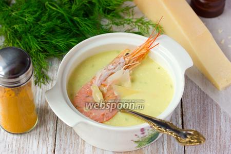 Фото рецепта Сырный крем-суп с креветками