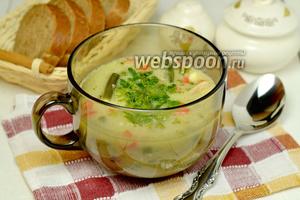 Фото рецепта Суп с овощами и плавленым сыром в мультиварке