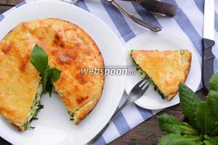 Фото рецепта Пирог с черемшой и яйцами