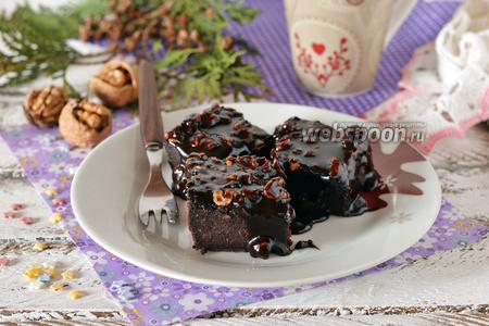 Фото рецепта Шоколадный пирог с шоколадной заливкой