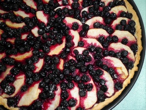 Пирог с черноплодной рябиной.