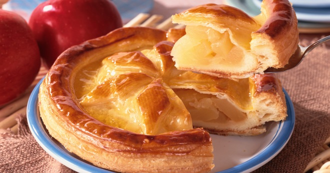 Заливной пирог с яблоками – вкусные и разнообразные рецепты восхитительной выпечки