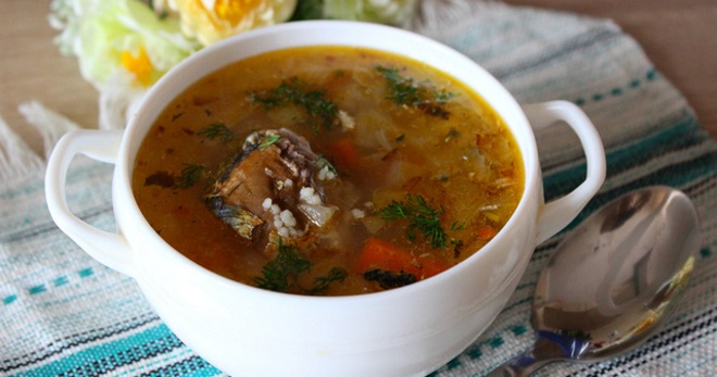Рыбный суп из консервов – рецепт из горбуши, сайры, скумбрии, сардины, тунца и форели