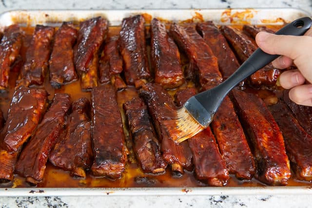 Spare Ribs Recipe Oven - With Storebought Barbecue Sauce