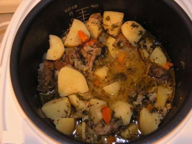 Особенности готовки баранины с картофелем и грибами
