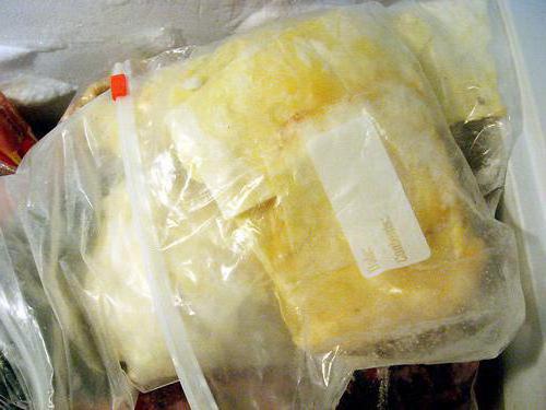 можно ли замораживать сыр в морозилке