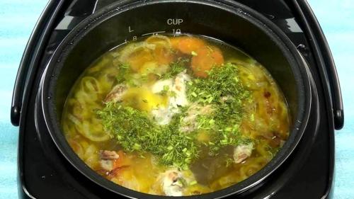 Сырный суп с вермишелью в мультиварке. Постный суп с вермишелью в мультиварке